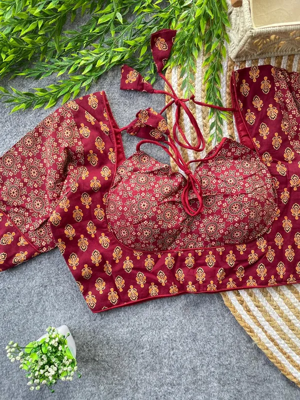 Perfectly_stitched_Ajrakh_print_blouses_that_complete_your_saree.