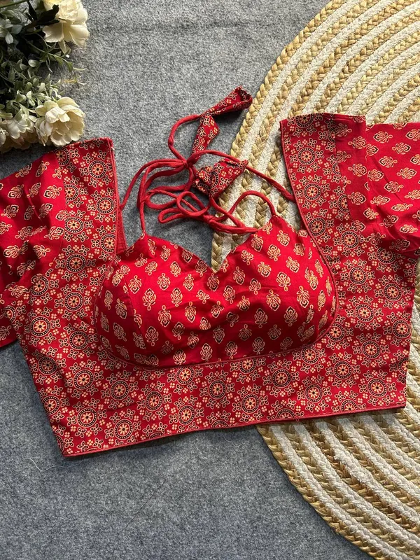 Perfectly_stitched_Ajrakh_print_blouses_that_complete_your_saree.
