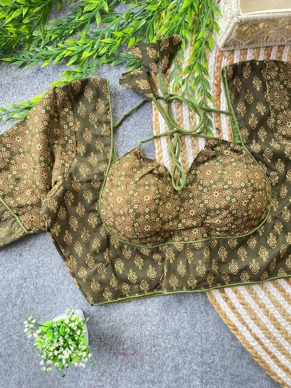 Perfectly_stitched_Ajrakh_print_blouses_that_complete_your_saree.