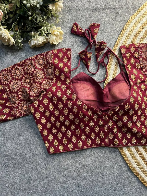 Perfectly_stitched_Ajrakh_print_blouses_that_complete_your_saree.