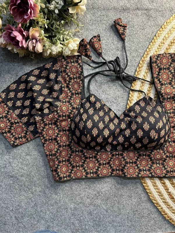 Perfectly_stitched_Ajrakh_print_blouses_that_complete_your_saree.