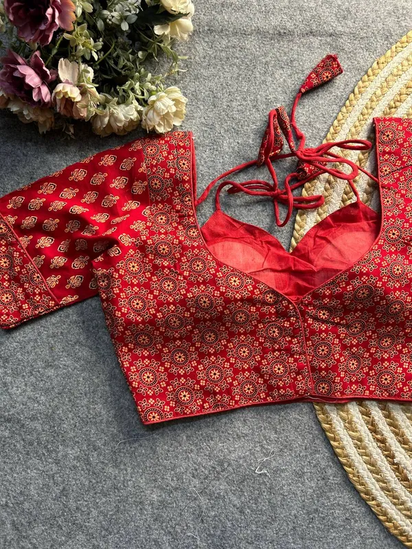 Perfectly_stitched_Ajrakh_print_blouses_that_complete_your_saree.
