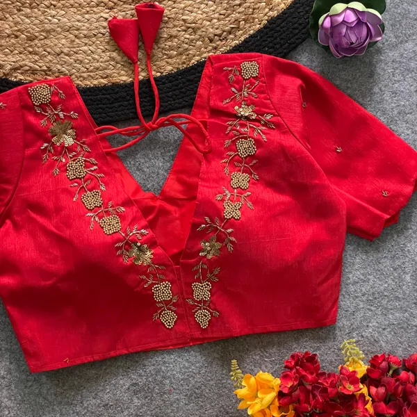 Presenting_Beautiful_Pure_Silk_Handcrafted_work_in_all_over_Designer_Blouse