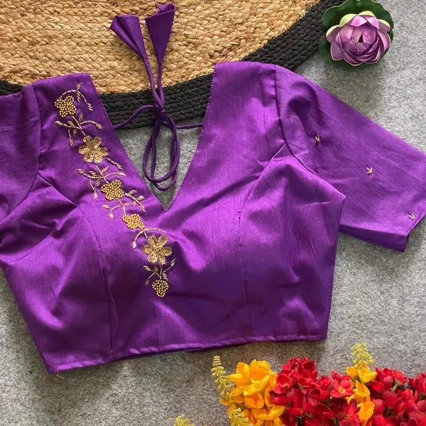 Presenting_Beautiful_Pure_Silk_Handcrafted_work_in_all_over_Designer_Blouse