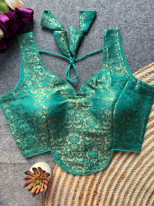This_is_a_Desically_Ethnic_Benarasi_Brocade_Sleeveless_Readymade_Blouse.