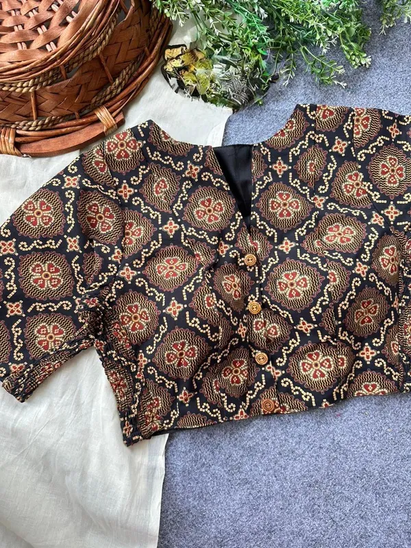 Timeless_Printed_FlexiFit_Designer_Blouse