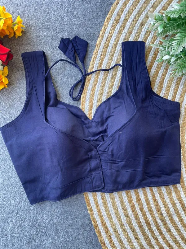 V-Neck_Crop_Blouse_–_Perfect_for_Ethnic_&_Fusion_Wear