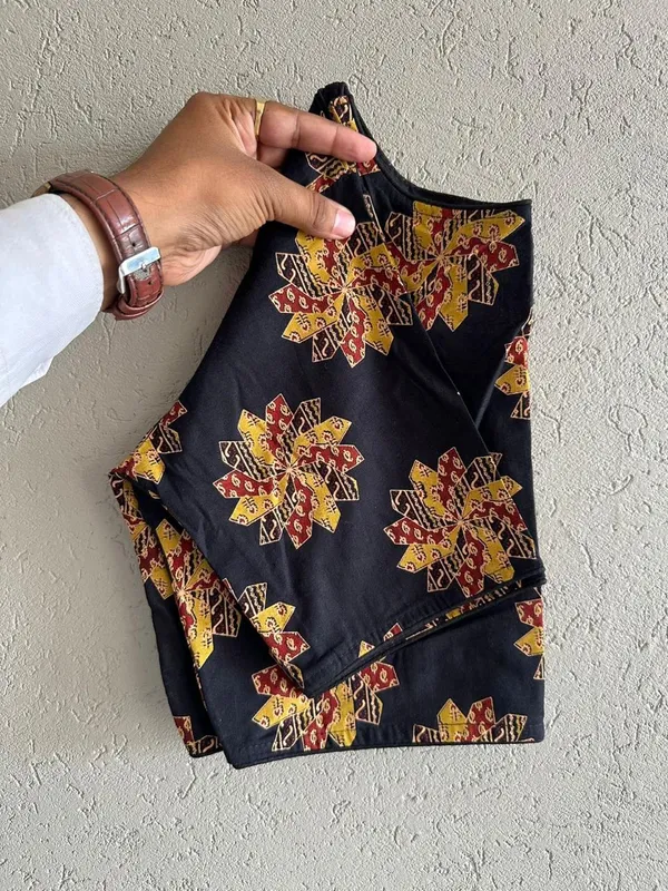 Comfortable_Traditional_Wear