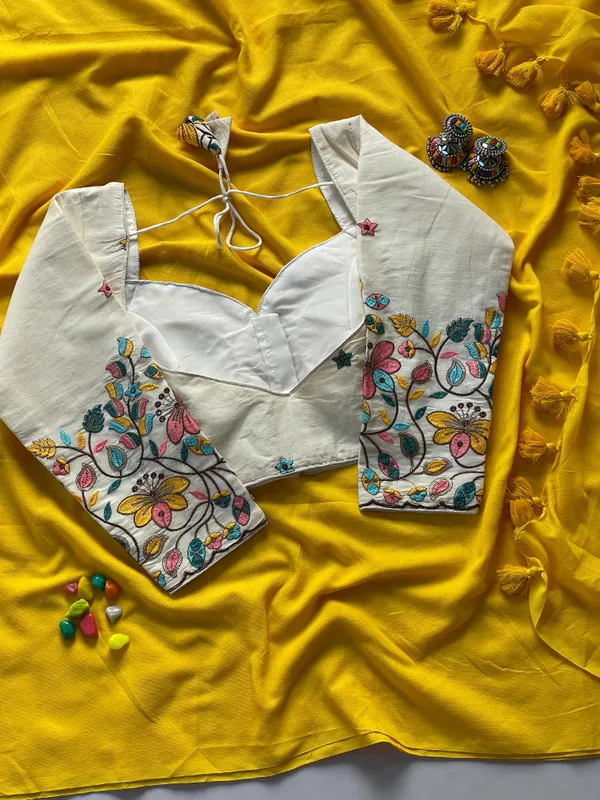 khadi_cotton_saree_with_an_embroidered_khadi_cotton_blouse