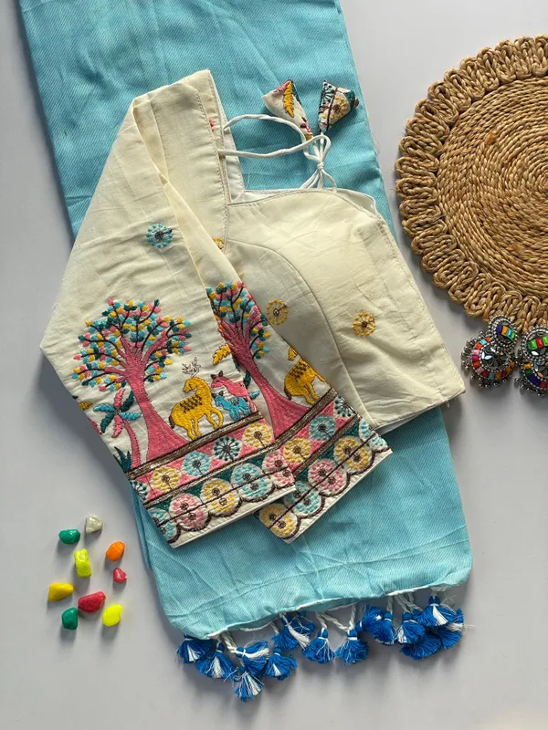 khadi_cotton_saree_with_an_embroidered_khadi_cotton_blouse