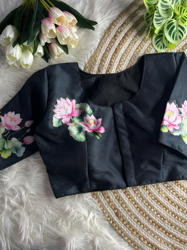 print_and_handwork_of_pink_lotus_flowers_and_green_leaves_across_the_back_and_sleeves