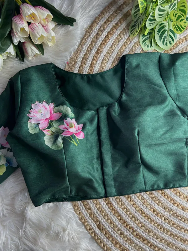 print_and_handwork_of_pink_lotus_flowers_and_green_leaves_across_the_back_and_sleeves