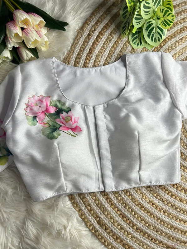 print_and_handwork_of_pink_lotus_flowers_and_green_leaves_across_the_back_and_sleeves