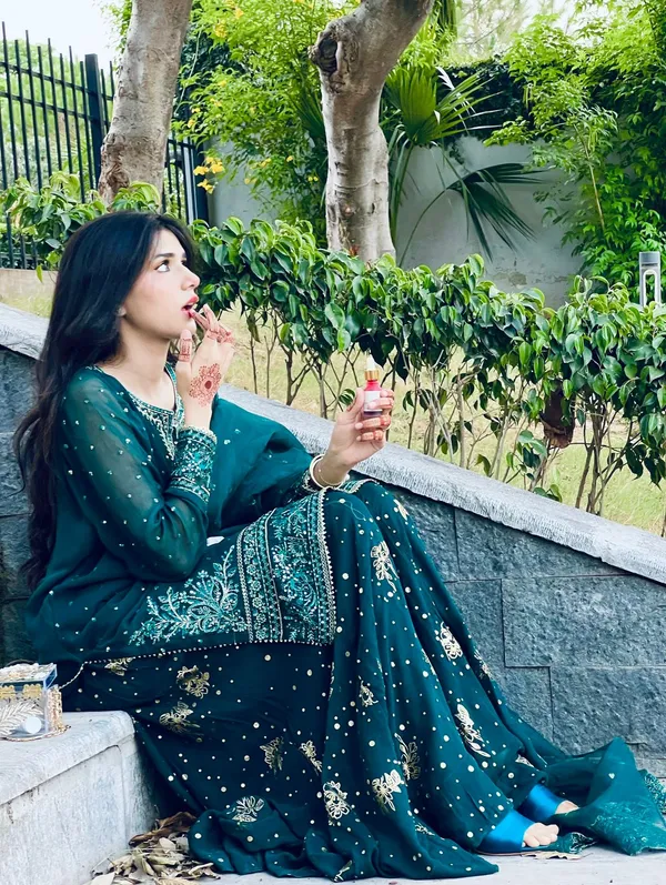 Peacock_Green_Micro_Cotton_Kurta_Set_For_Women