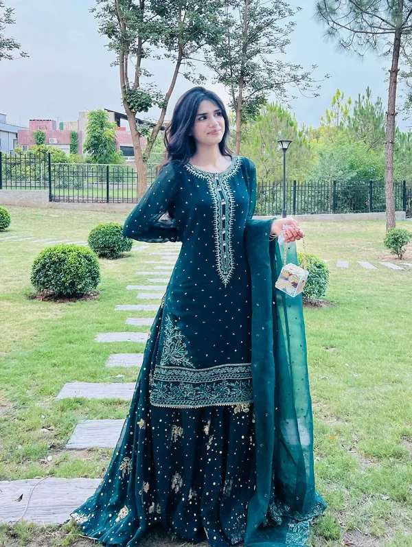 Peacock_Green_Micro_Cotton_Kurta_Set_For_Women