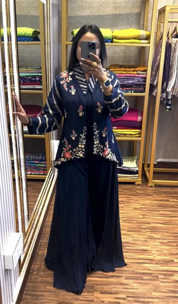Premium_women's_party_wear