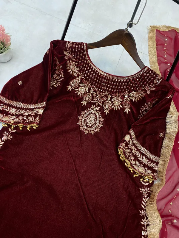VELVET_COLLECTION_FOR_THIS_WINTER_SEASON_OUR_EXCLUSIVE_3_PIECE_PANT__PAIR_WITH_SEQUENCE_EMBROIDERY_WORK