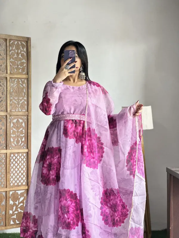 Pink_Organza_Gown_For_Women
