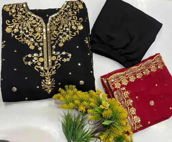 Black_Georgette_Pakistani_Suit_For_Women