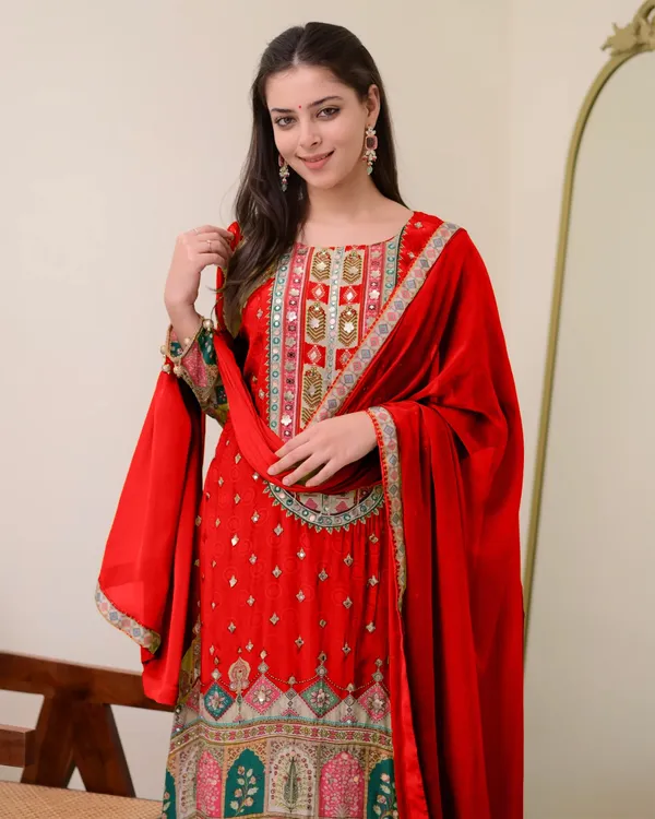 Women's_ivory_pakistani_suits