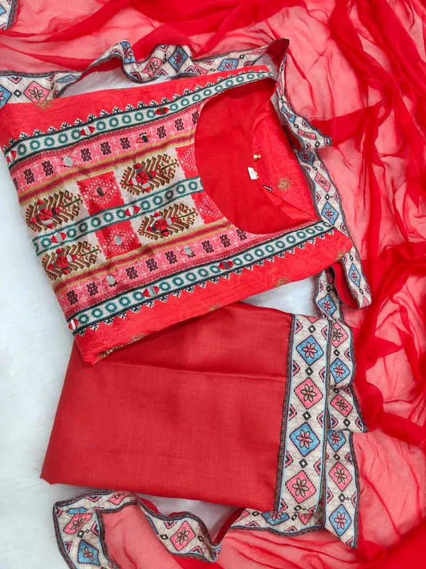 Women's_ivory_pakistani_suits