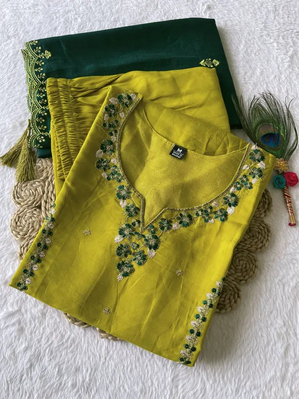 Launching_New_Designers_Kurti_Pent_Dupatta_Set