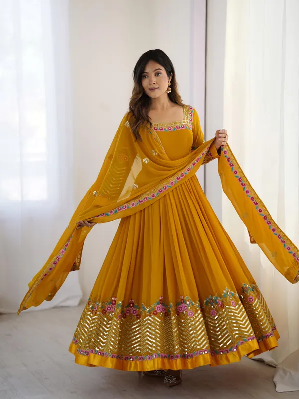 Elegant_Embroidered_Sequence_Designer_Anarkali_Three_Piece_Set