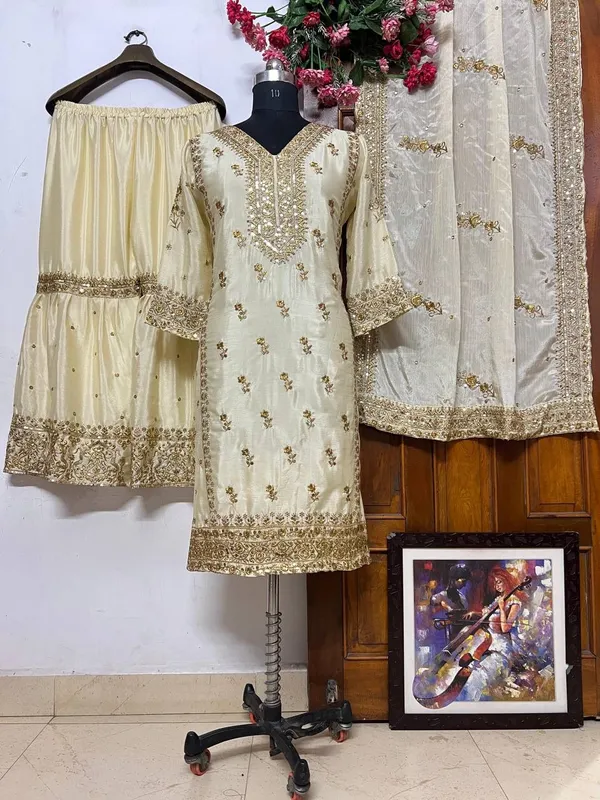 Off_White_Chinon_Silk_Suit_Set_For_Women