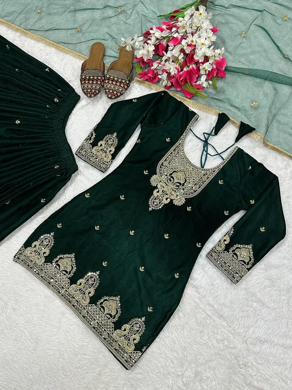 Women's_pakistani_suits