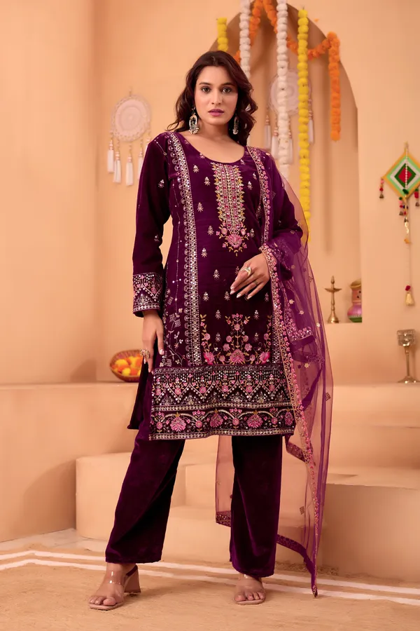 Women's_pakistani_suits