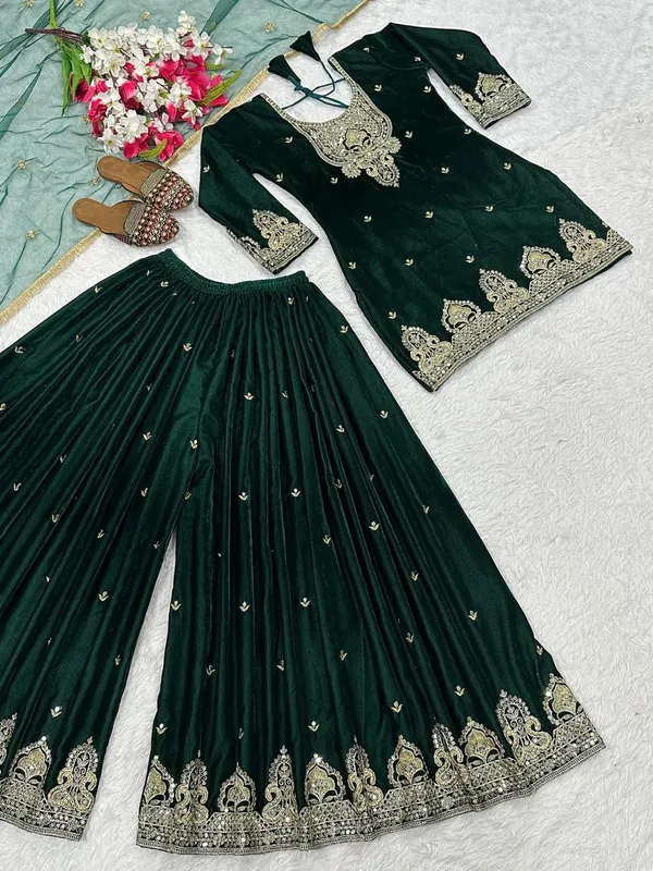 Women's_pakistani_suits