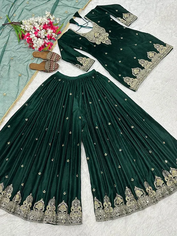 Women's_pakistani_suits