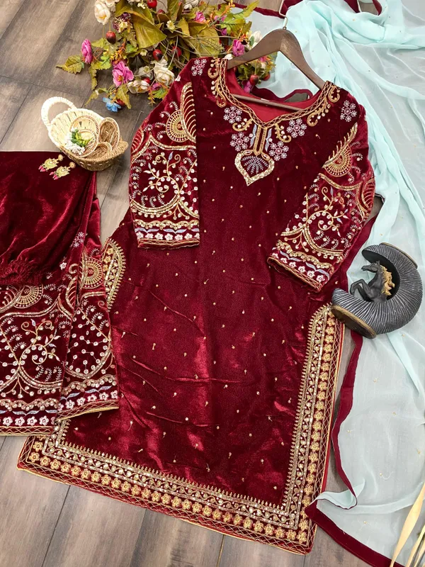 Women's_Pakistani_Suits_FOR_THIS_WINTER_SEASON_WEAR_VELVET_CORDING_SEQUENCE_EMBROIDERY_WORK_SUIT_WITH_DUPATTA