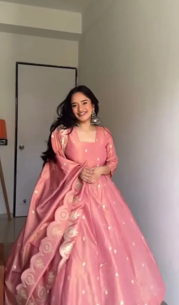 Pink_Micro_Cotton_Gown_For_Women