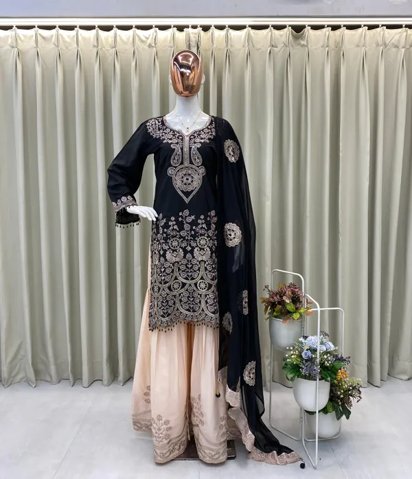 Women's_trending_marriage_wear