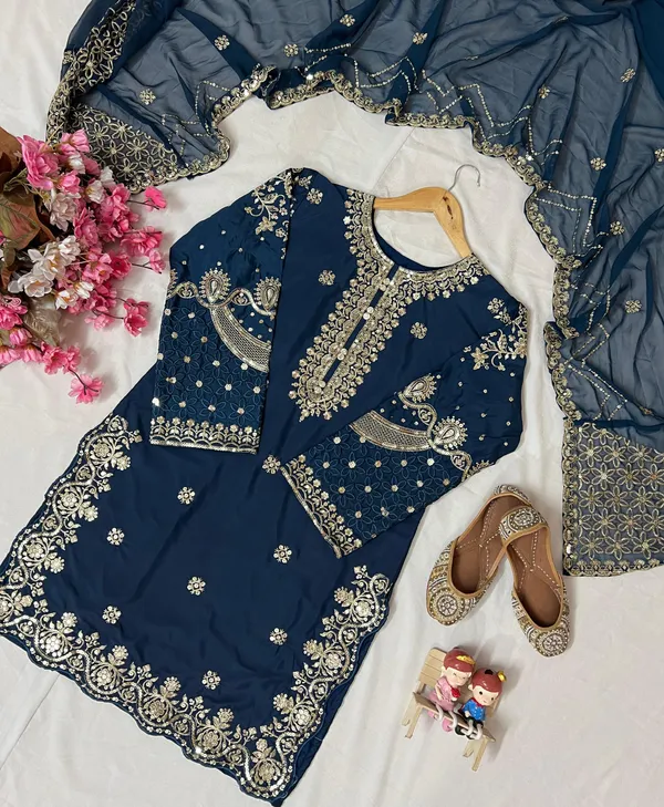 Blue_Georgette_Kurta_Set_For_Women