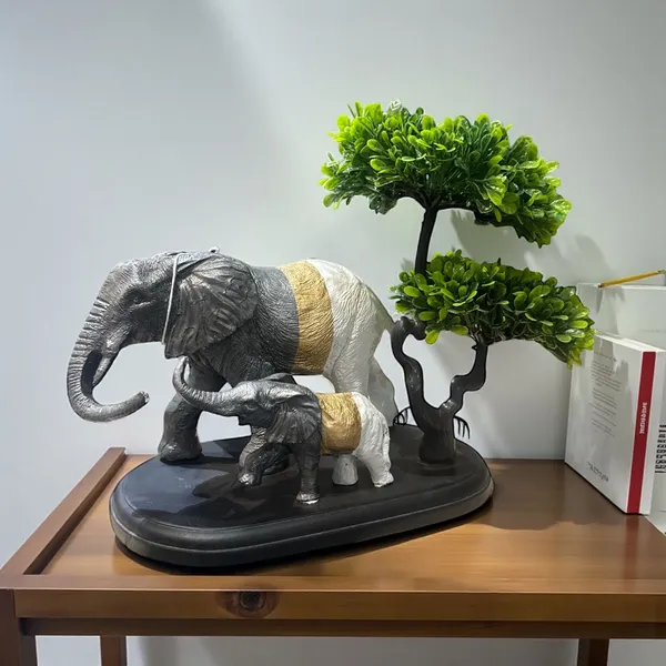 Multicolor_Resin,Elephant_Baby_Elephant_With_Tree