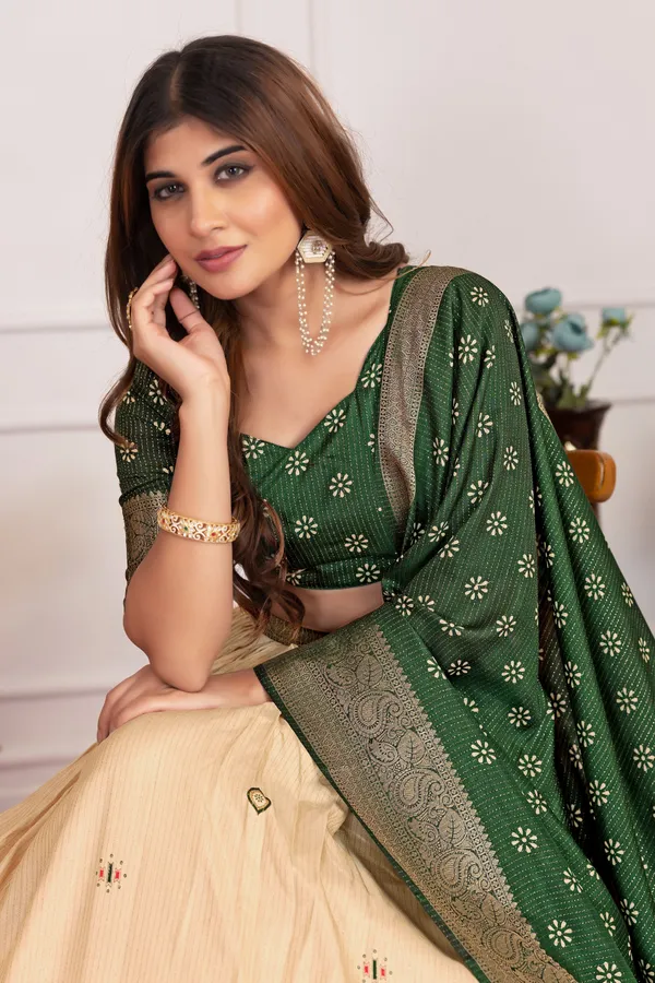 Green_Art_Silk_&_Silk_Blend_Embroidered_&__Floral_Print_&_Geometric_Print_&_Digital_Print_Lehenga_Choli_For_Women