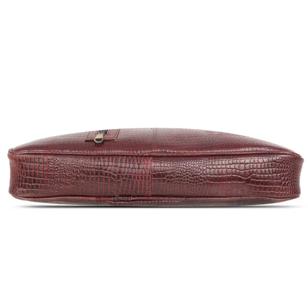 Reddish_Brown_Sophisticated_Leather_Messenger_Bag_For_Men