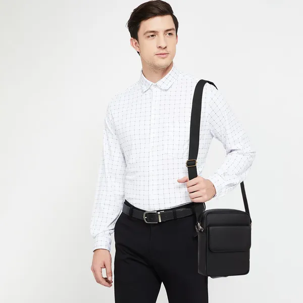 Black_Leather_Crossbody_Stylish_Shoulder_&_Messenger_Bag_For_Women