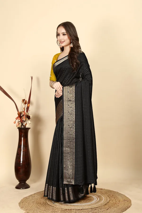 Black_Cotton_Blend_Woven_Kanjivaram_Pure_Regular_Saree_For_Women