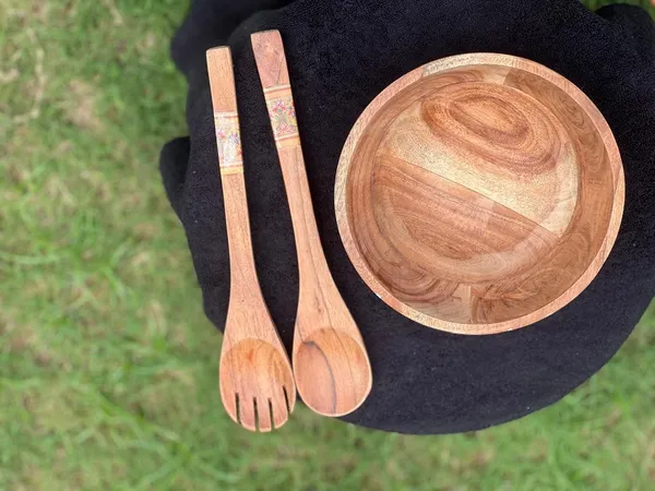 Pack_Of_1_Brown_Premium_Quality_Wooden_Salad_Bowl