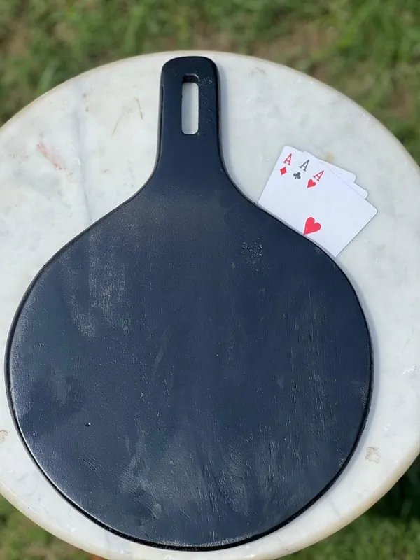 Pack_Of_1_Black_Wooden_Cutting_Board