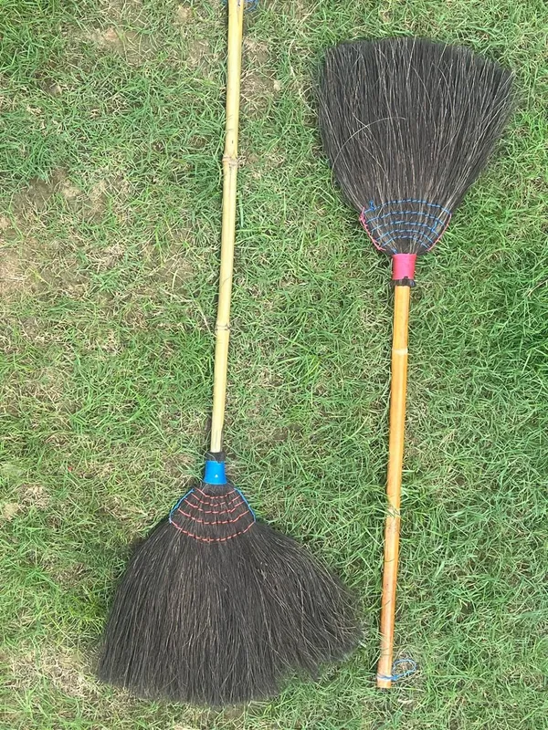 Black_&_Brown_Grass_Dry_Broom_2_Units