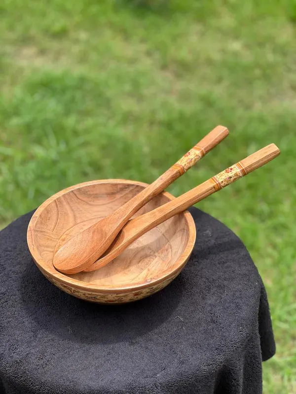 Pack_Of_1__Premium_Quality_Wooden_Salad_Bowl