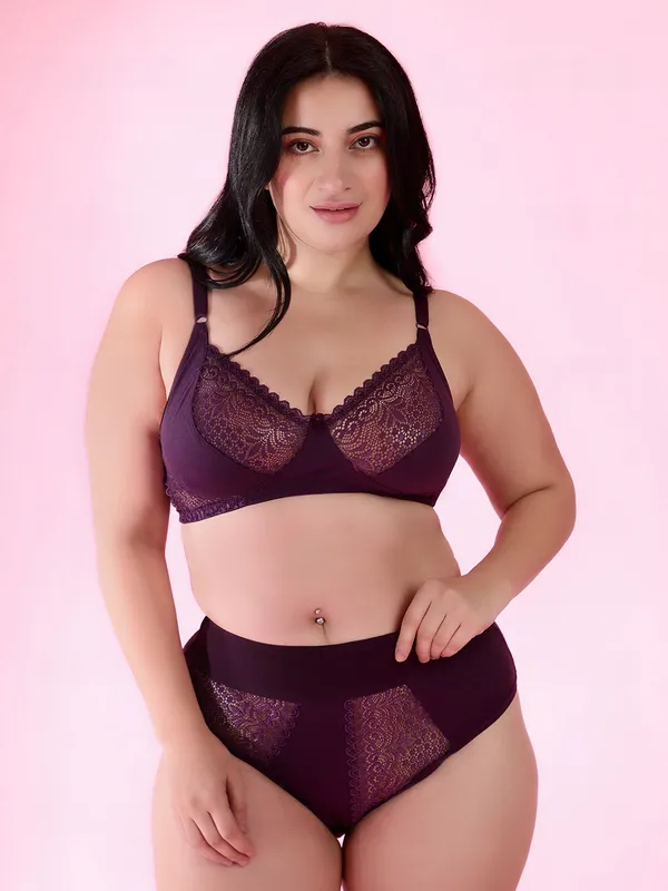 Plus_Size_Wine_Lace_Bralette_&_High_Waist_Lingerie_Set