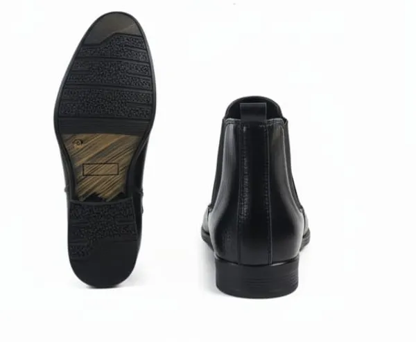 Textured_Black_Chelsea_Boot