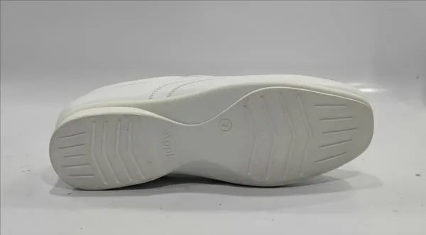 Prime_White_Slip_-_On_for_Men