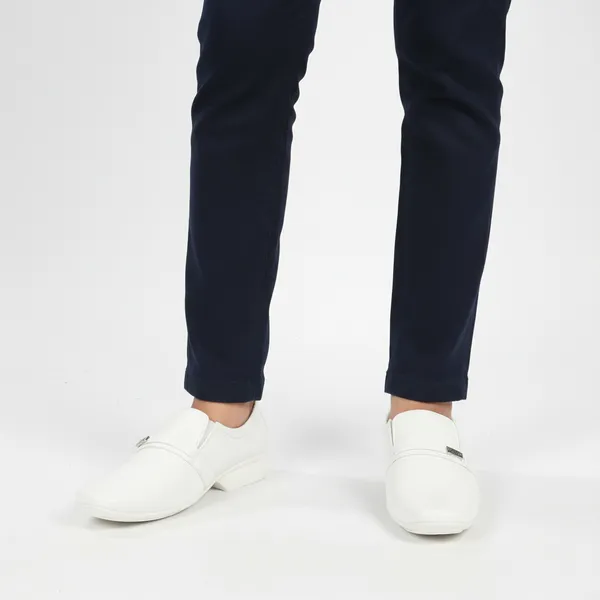 Pure_White_Comfort_Slip-On_Men