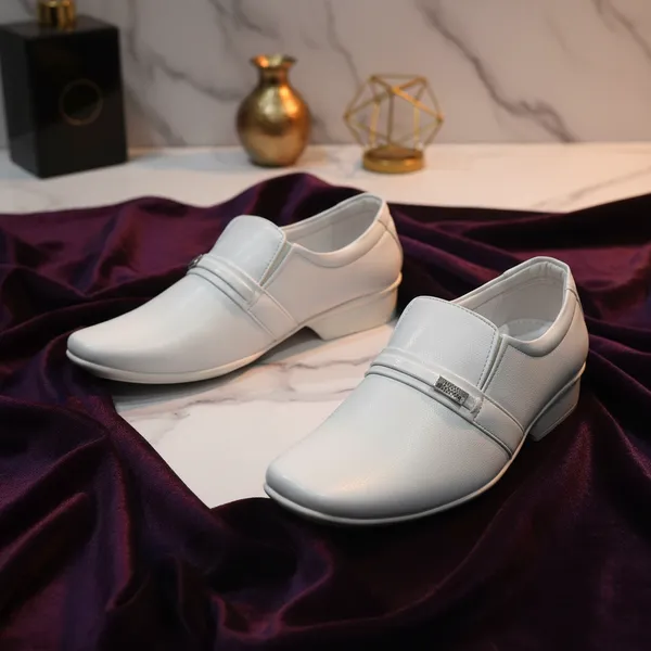 Pure_White_Comfort_Slip-On_Men